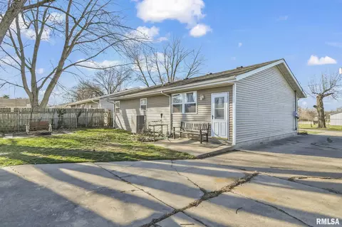 2142 Catalina Ln, Springfield, IL 62702 photo 27