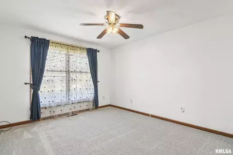 3009 Red Bud Ln, Springfield, IL 62712 photo 25