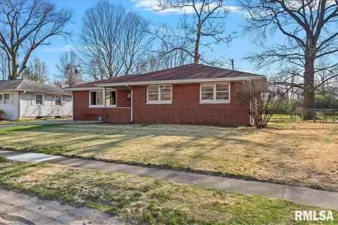 61 Glen Aire Dr, Springfield, IL 62703 photo 3