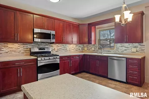1921 S Lowell Ave, Springfield, IL 62704 photo 20