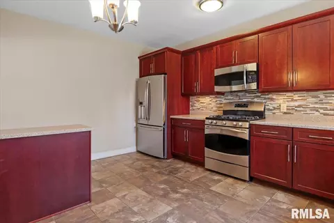 1921 S Lowell Ave, Springfield, IL 62704 photo 21