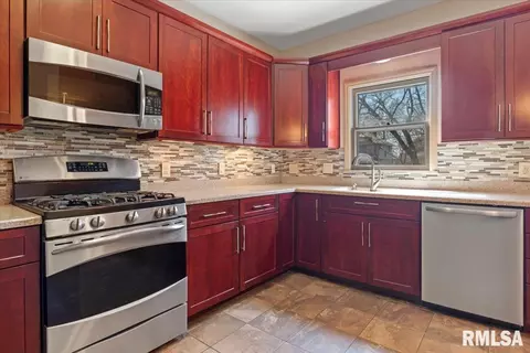 1921 S Lowell Ave, Springfield, IL 62704 photo 22