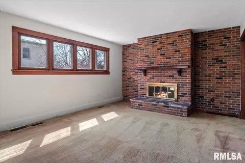 1921 S Lowell Ave, Springfield, IL 62704 photo 9