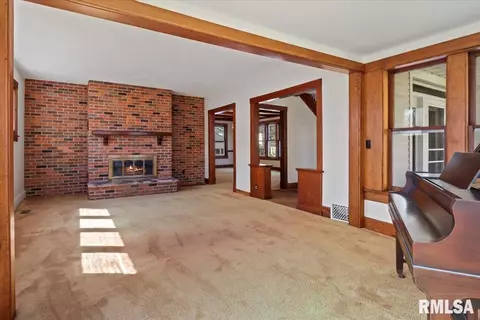 1921 S Lowell Ave, Springfield, IL 62704 photo 12