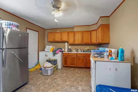 1833 Taylor Ave, Springfield, IL 62703 photo 4
