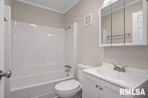 Bath - 2539 W Monroe St, Springfield, IL 62704 photo 2 of 2