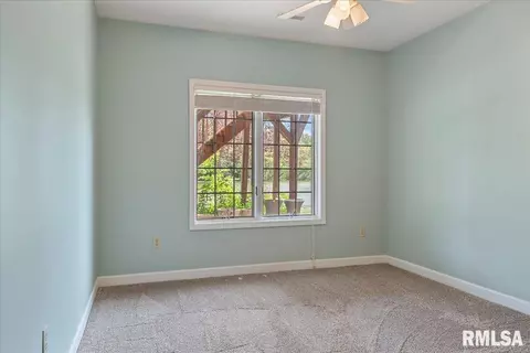 Bedroom - 6505 Telstar Rd, Riverton, IL 62561 photo 9 of 12