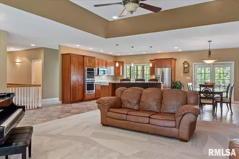 Other - 6505 Telstar Rd, Riverton, IL 62561 photo 8 of 17