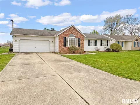 114 W Sherry Dr, Springfield, IL 62703 photo 3