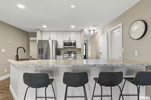 Kitchen - 7808 Hunt Rd, Springfield, IL 62712 photo 6 of 6