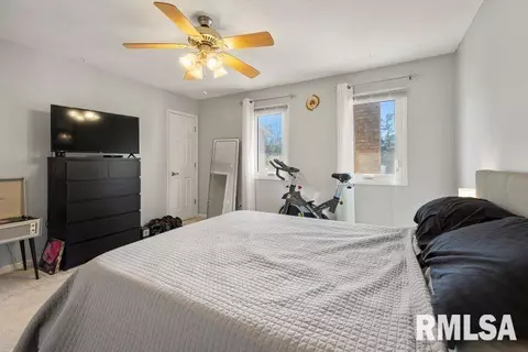 903 N Linden St, Normal, IL 61761 photo 20
