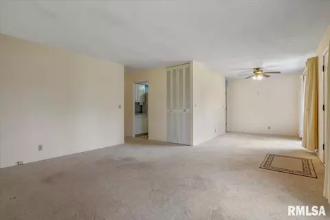 Living - 2106 N 23rd St, Springfield, IL 62702 photo 1 of 3