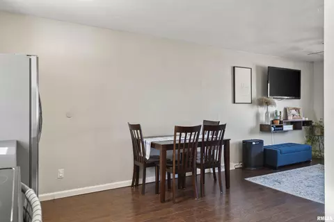 Other - 2320 Stokebridge Rd, Springfield, IL 62702 photo 1 of 9