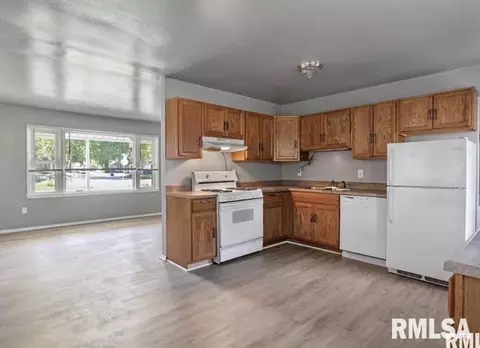 800 S 23rd St, Springfield, IL 62703 photo 4