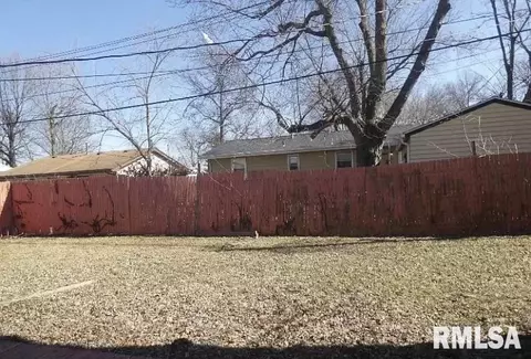 800 S 23rd St, Springfield, IL 62703 photo 11