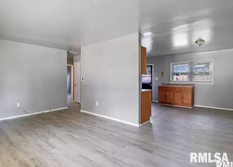 800 S 23rd St, Springfield, IL 62703 photo 3