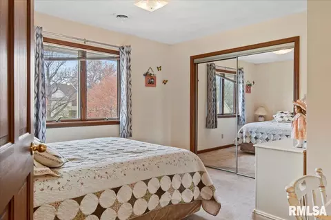 1716 Bent Oak Dr, Springfield, IL 62704 photo 37