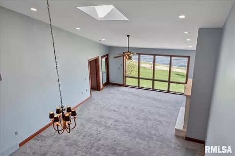 317 Harbor Pointe Pl, Springfield, IL 62712 photo 13