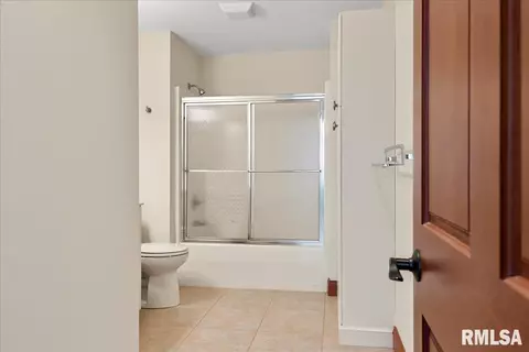 317 Harbor Pointe Pl, Springfield, IL 62712 photo 38
