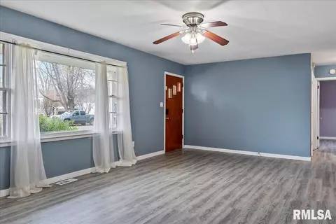2544 Holmes Ave, Springfield, IL 62704 photo 6
