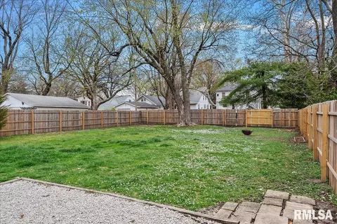 2544 Holmes Ave, Springfield, IL 62704 photo 19
