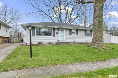 2328 Queensway Rd, Springfield, IL 62703 photo 2