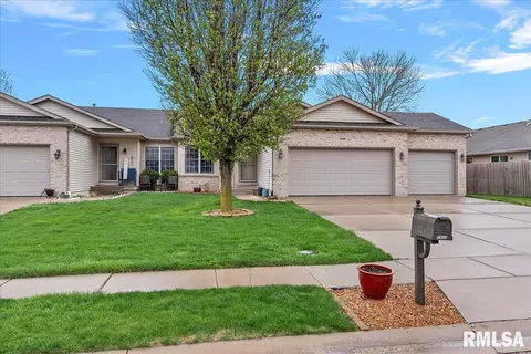 5402 Biltmore Dr, Springfield, IL 62711 photo 2