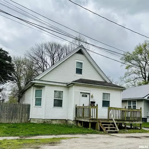 1320 E Reservoir St, Springfield, IL 62702