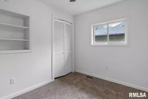 1436 N 8th St, Springfield, IL 62702 photo 8