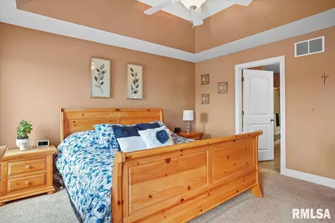 Bedroom - 4092 Highbury Dr, Springfield, IL 62711 photo 2 of 6