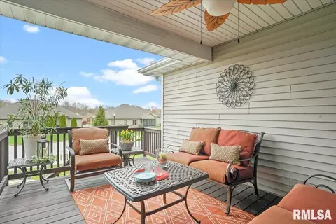 Exterior - 4092 Highbury Dr, Springfield, IL 62711 photo 2 of 8