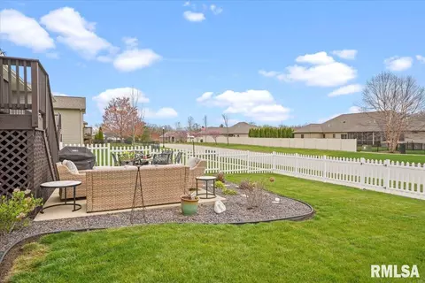 Exterior - 4092 Highbury Dr, Springfield, IL 62711 photo 8 of 8