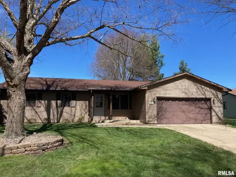 2617 Cardifs Ave, Springfield, IL 62704 photo 2