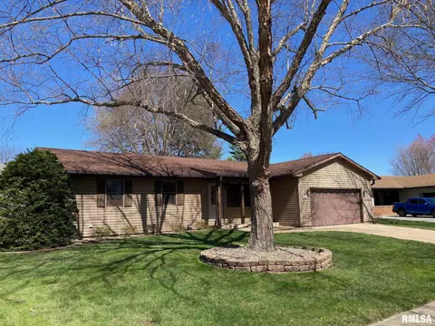 2617 Cardifs Ave, Springfield, IL 62704 photo 3