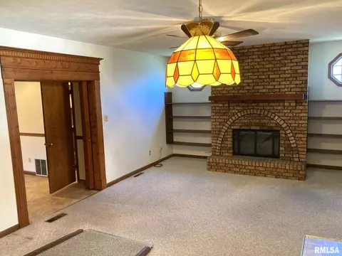 2617 Cardifs Ave, Springfield, IL 62704 photo 10