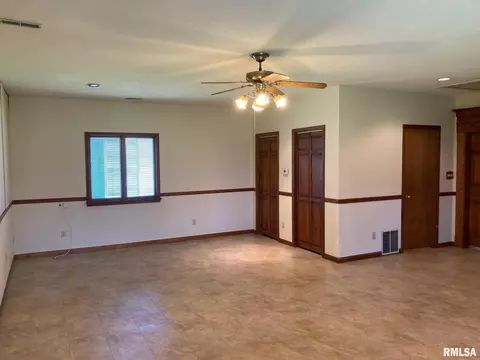 2617 Cardifs Ave, Springfield, IL 62704 photo 14
