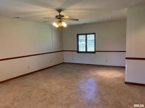 2617 Cardifs Ave, Springfield, IL 62704 photo 15