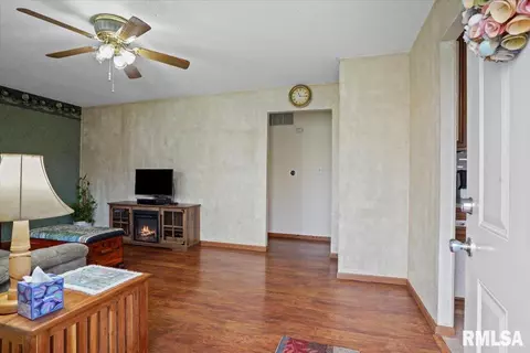 1952 Stonehenge Rd, Springfield, IL 62702 photo 5