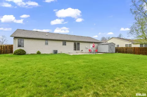 504 Willows Ave, Chatham, IL 62629 photo 31