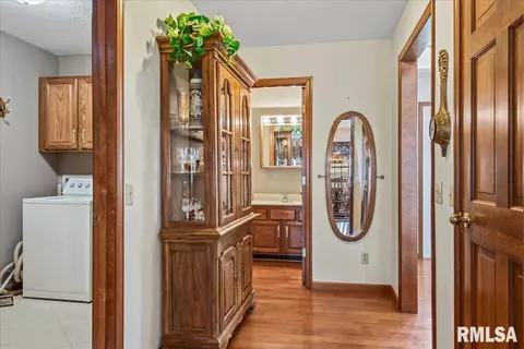 Other - 3955 Guilford Dr, Springfield, IL 62711 photo 2 of 5