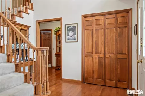 Entry Way - 3955 Guilford Dr, Springfield, IL 62711 photo 1 of 2