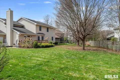 Exterior - 3955 Guilford Dr, Springfield, IL 62711 photo 5 of 7