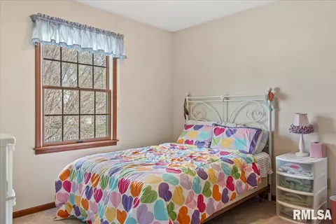 Bedroom - 3955 Guilford Dr, Springfield, IL 62711 photo 2 of 7