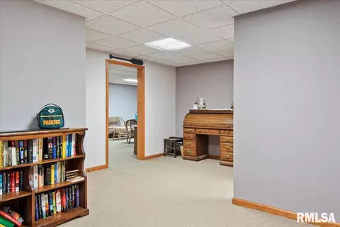 Other - 3955 Guilford Dr, Springfield, IL 62711 photo 4 of 5