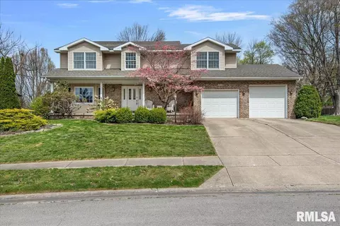 Exterior - 3955 Guilford Dr, Springfield, IL 62711 photo 2 of 7