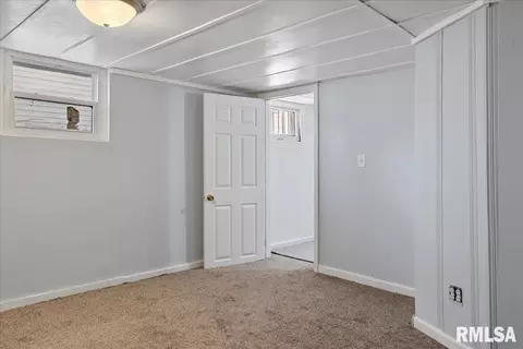 931 N 3rd St, Springfield, IL 62702 photo 21