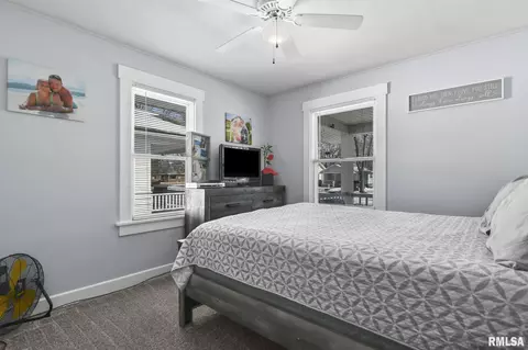 Bedroom - 2025 S Lowell Ave, Springfield, IL 62704 photo 1 of 11