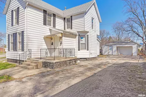 1520 N 8th St, Springfield, IL 62702 photo 2
