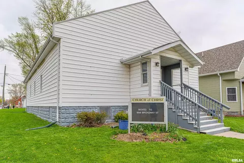 800 Pulaski St, Lincoln, IL 62656