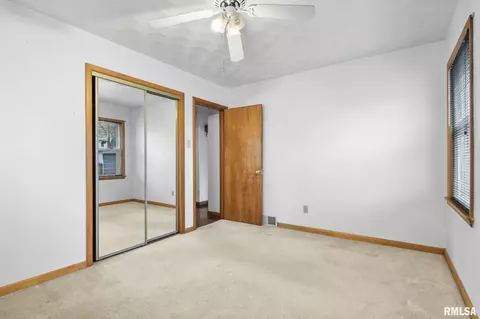 Bedroom - 3612 Stanton St, Springfield, IL 62703 photo 2 of 4